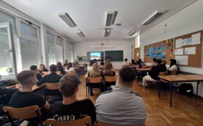 Osmaši učili o ratu kroz osobno iskustvo branitelja